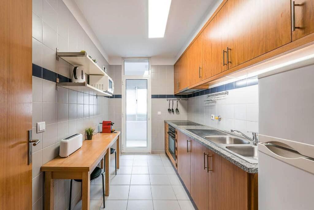 Loule 246 - 1 Bedroom Apartment - Parking Porto Exterior photo
